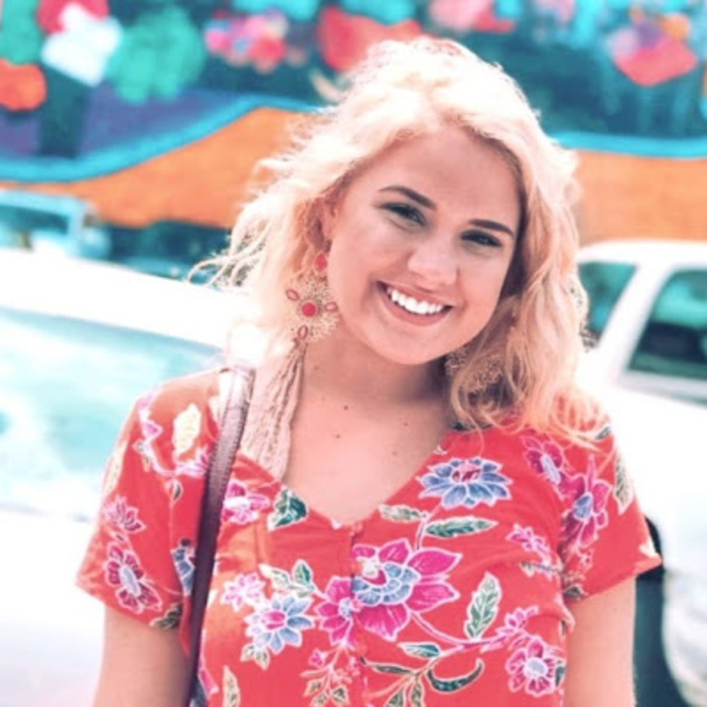 Meet your Posher, Lauren